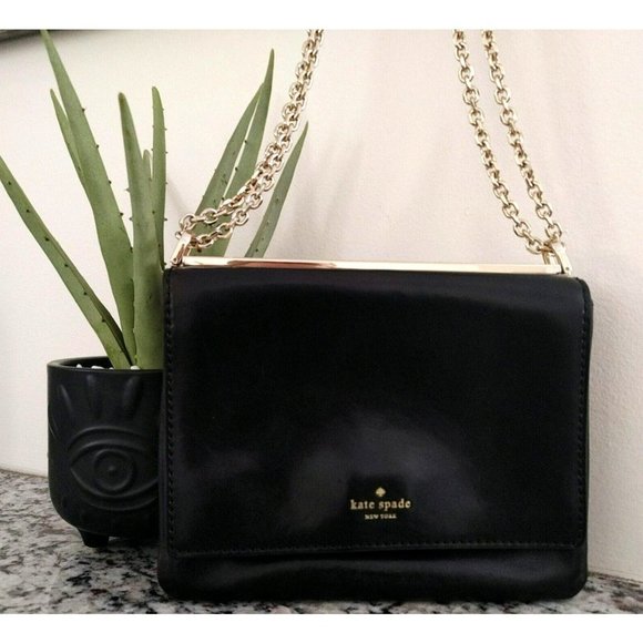 kate spade Handbags - Kate Spade New York Massey Court Melodie Bag in Black Adjustable Chain Strap